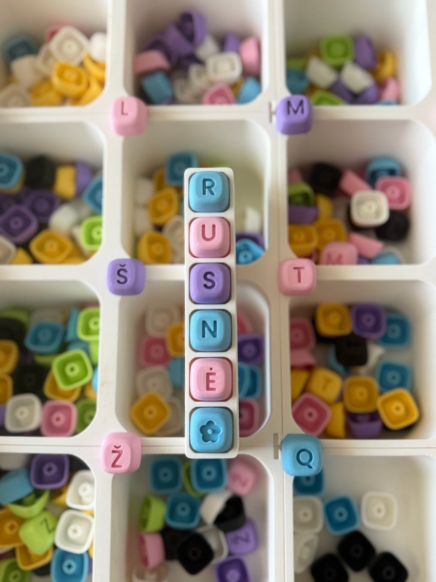 Personalized Happy Keychain - Fidget - Kora Design